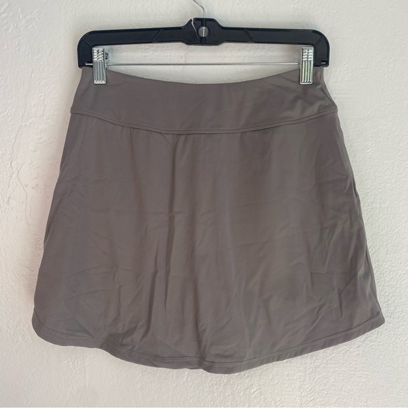 LouKieth Gray Mini Skater Skirt for Athletic Wear - Picture 5 of 5